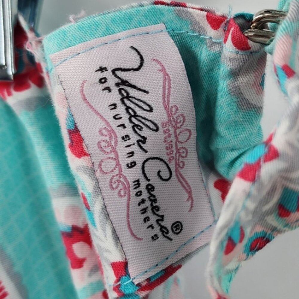 UDDER COVERS Nursing Cover - Picture 2 of 3
